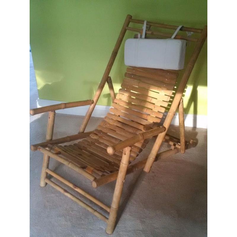 Lovely Bamboo Reclining Sun lounging Chair