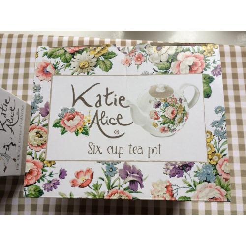 Katie Alice 'Vintage Garland Collection' teapots, plates set