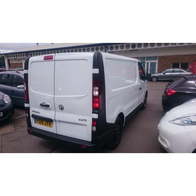 VAUXHALL VIVARO 2900 CDTI 2015 - Only 18500 Miles