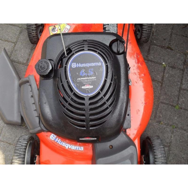 HUSQVARNA PETROL LAWNMOWER SELF PROPELLED