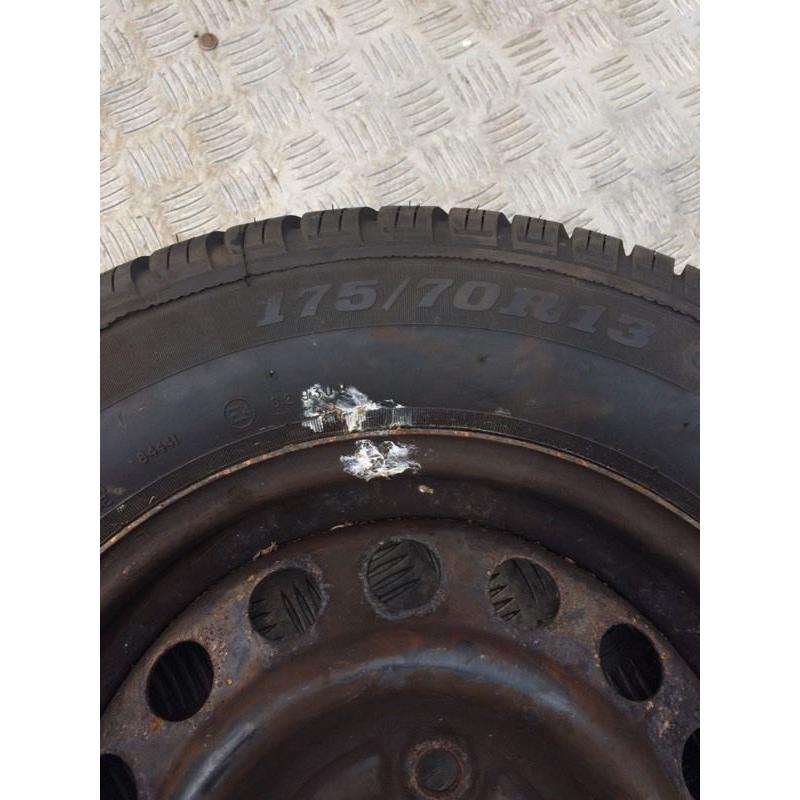 New car tyre 175 70 r13 dunlop