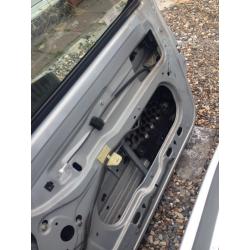 Clio2 driver door