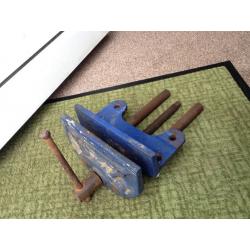 7" wide metal vice / clamp