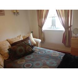 Double room available Glasgow / Southlanarkshire