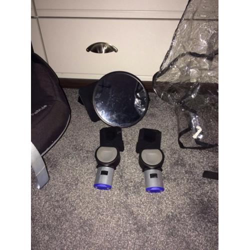 Maxi cosi car seat adapters for I candy