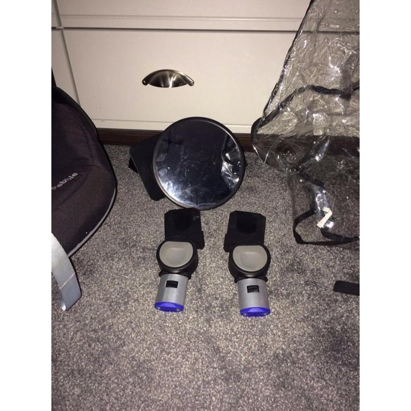 Maxi cosi car seat adapters for I candy