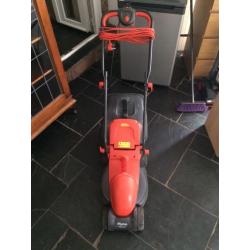 Flymo lawnmower RE320