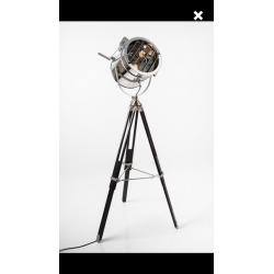 FREE DELIVER- LARGE CHROME PHOTOGRAPHIC HOLLYWOOD FLOORLAMP/ SEARCHLIGHT