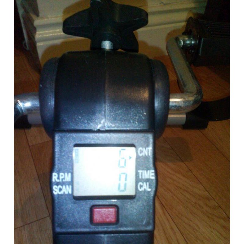 Mini fitness bike