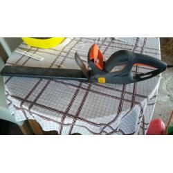hedge trimmer