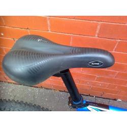 Decathlon - Rockrider 6,1 mountain bike - Aluminium frame !