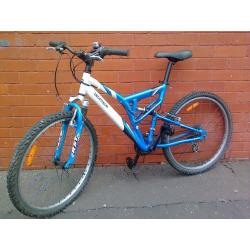 Decathlon - Rockrider 6,1 mountain bike - Aluminium frame !