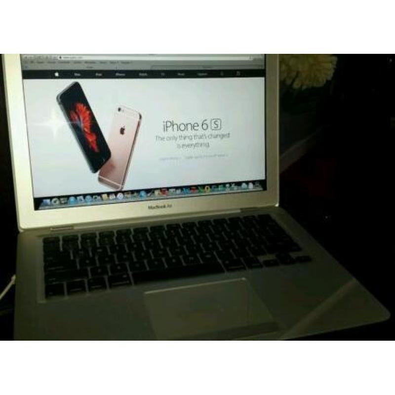 Apple MacBook Air 1.6Ghz Core 2 Duo
