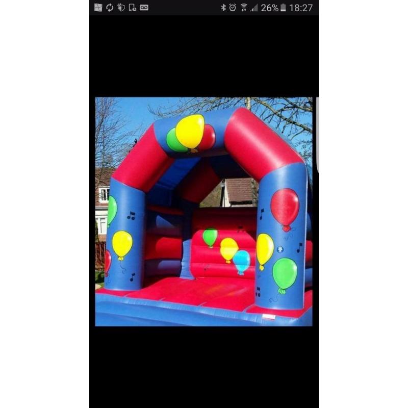12 x 12 klc bouncy castle