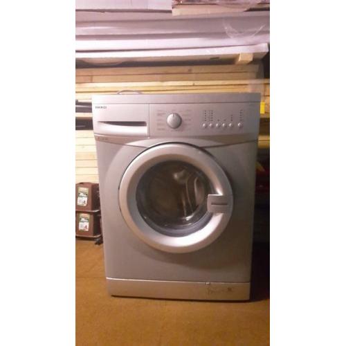 wash machine beko siver 6kg ful working order 13 month old perfect condition nice and clean