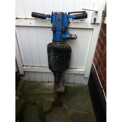 Anti vib air jack hammer