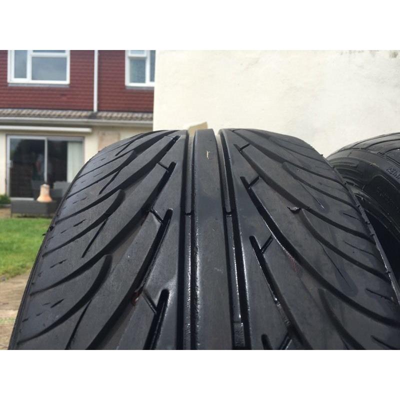 Tyres 205/40/17