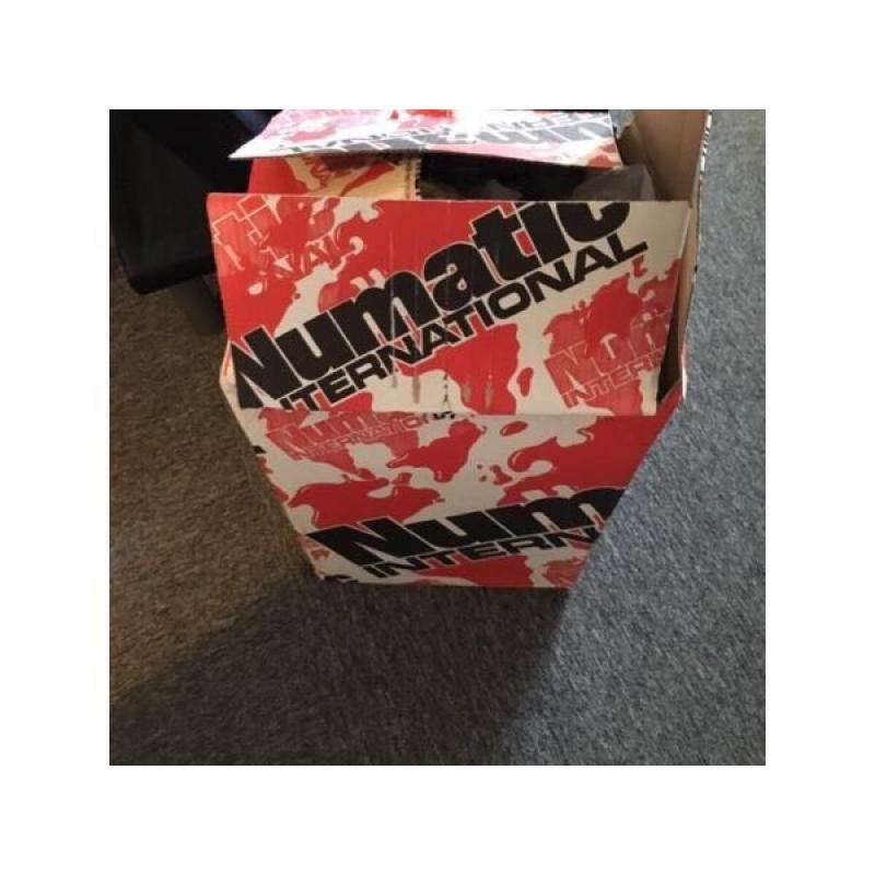 Numatic Hoover (Henry)