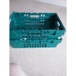 20 GREEN PLASTIC BASKETS IDEA FOR CAR BOOT