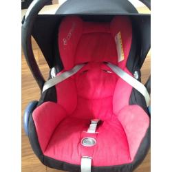 Maxi cosi infant carrier