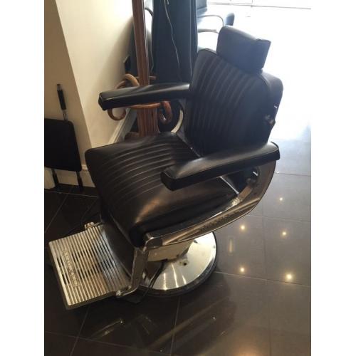 Belmont Apollo barbers chair with head rest