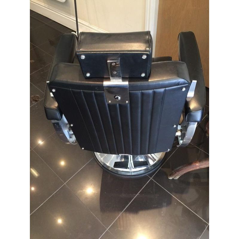 Belmont Apollo barbers chair with head rest