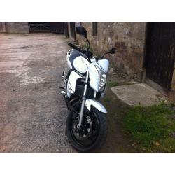 Kawasaki Er6n 11 month mot 6500 miles