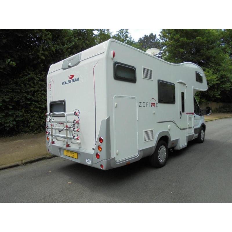Roller Team Zefiro 675 Bunk Beds, 6 Berth, Centre Dinette For Sale