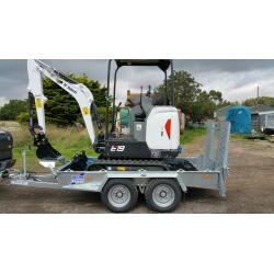 Mini digger hire