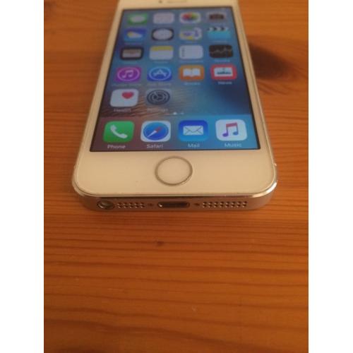 iPhone 5s (EE, free delivery, more phones available)