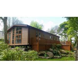 **STATIC CARAVAN FOR SALE NORTH WALES- LUXURY LODGE IN SNOWDONIA-SLEEPS 8 WITH DECKING AND HOT TUB**
