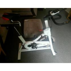 JLL Spin BIke