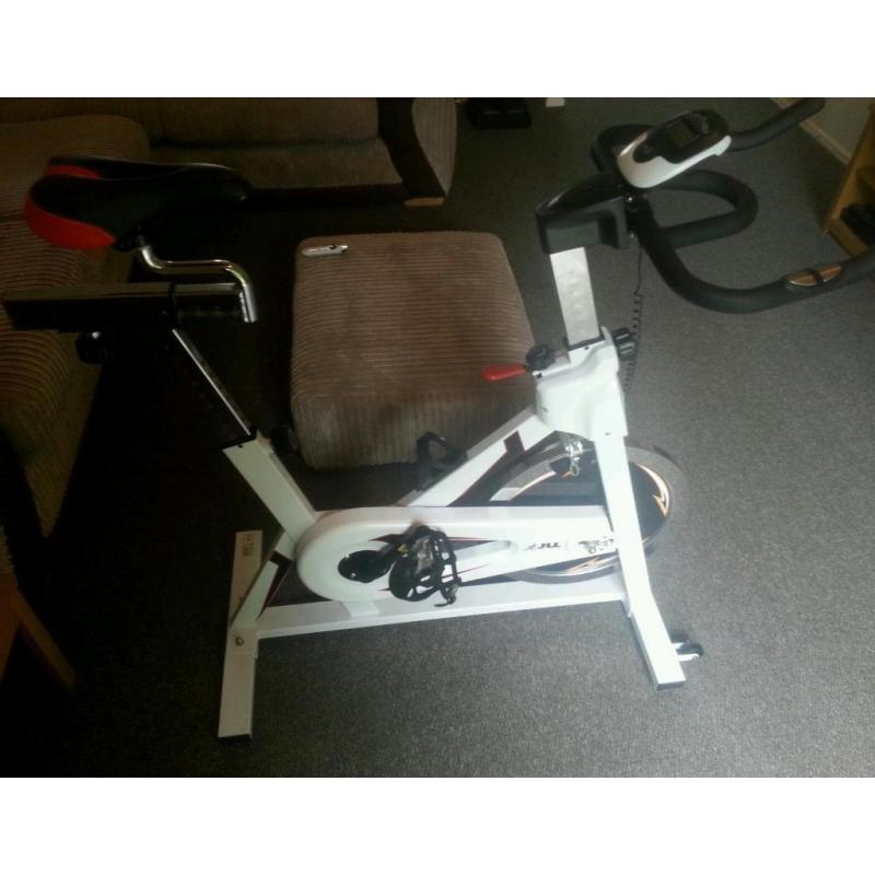 JLL Spin BIke