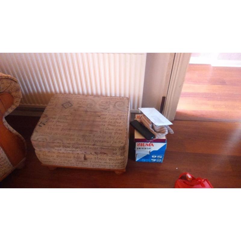 Living room furniter