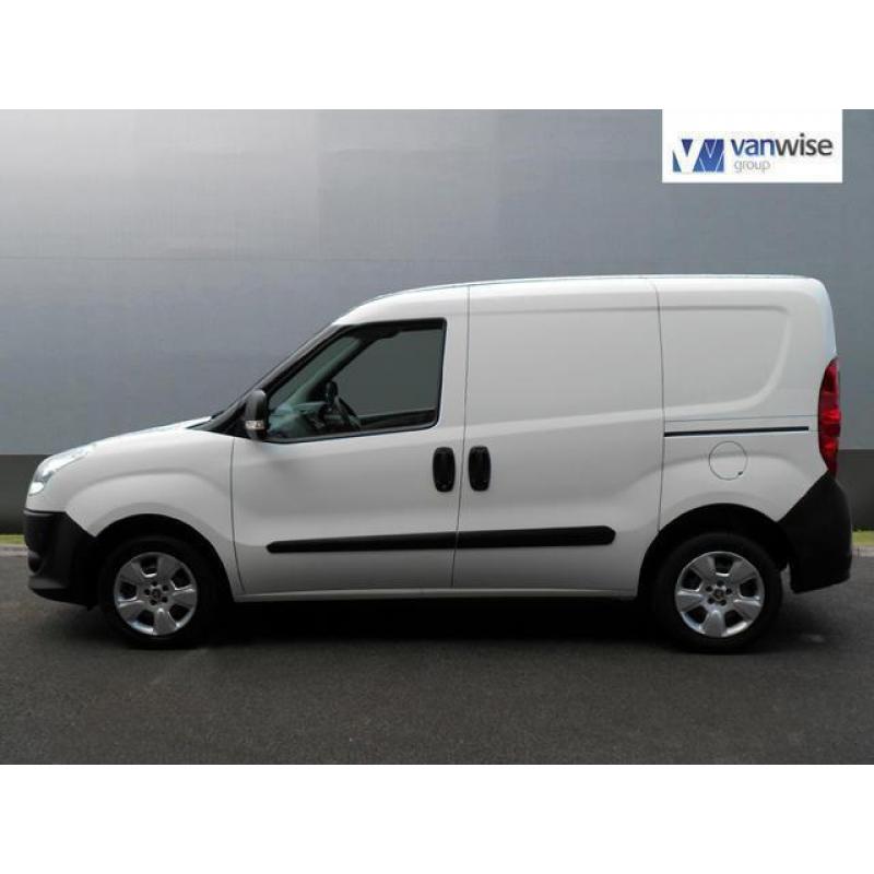 2013 Fiat Doblo Cargo 16V MULTIJET SWB Diesel white Manual