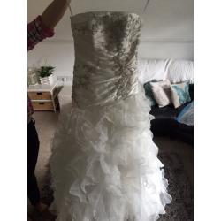 Wedding dress