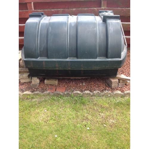 Central heating OIL, 600 litres, Kerosene, (inc 1200litre tank with brand new tankmaster valve)