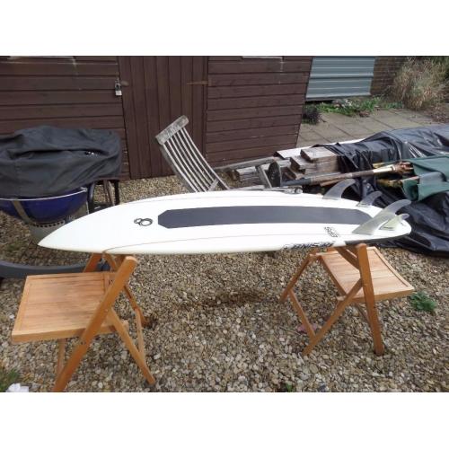 5'7 Resin8 Scoop shortboard surfboard very good condition *comes with all 6 fins*