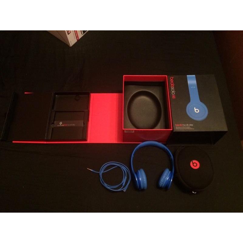 Beats by Dre Solo Hd on ear headphones