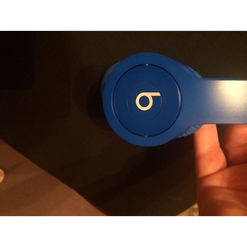 Beats by Dre Solo Hd on ear headphones