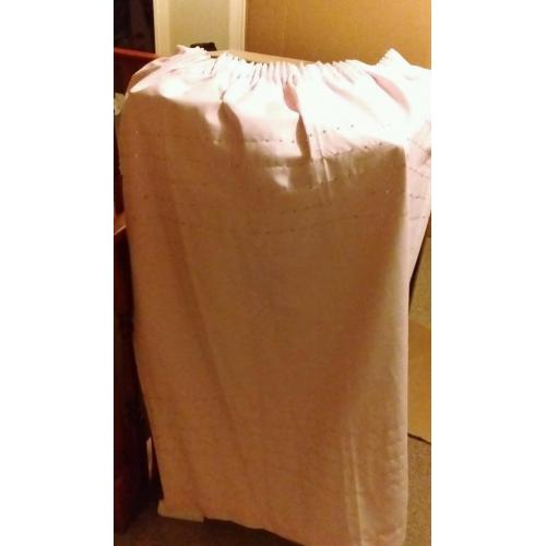Curtains (pink)