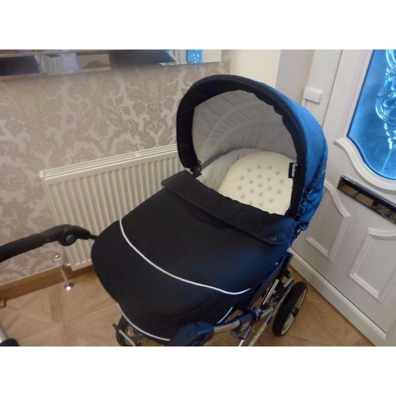 pram 3 in 1