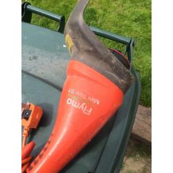 Garden strimmer