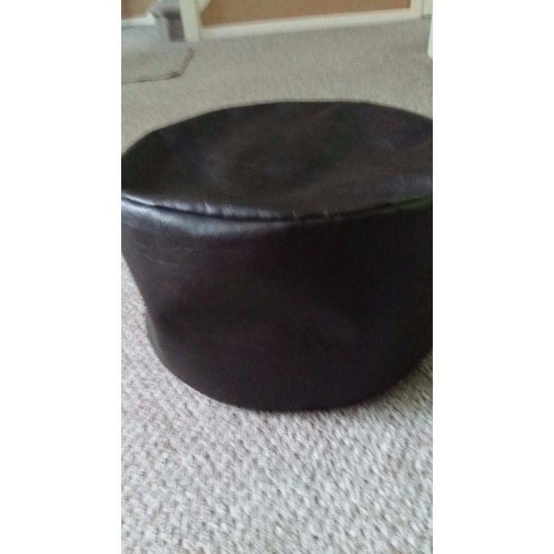 Brown beanbag / footrest leather effect