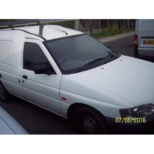 ford escort 75d 2001 full roof rack