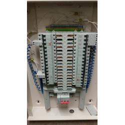 schneider 3 phase distribution board inc various breakers