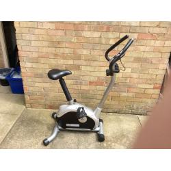 Pro Fitness Exercise Bike