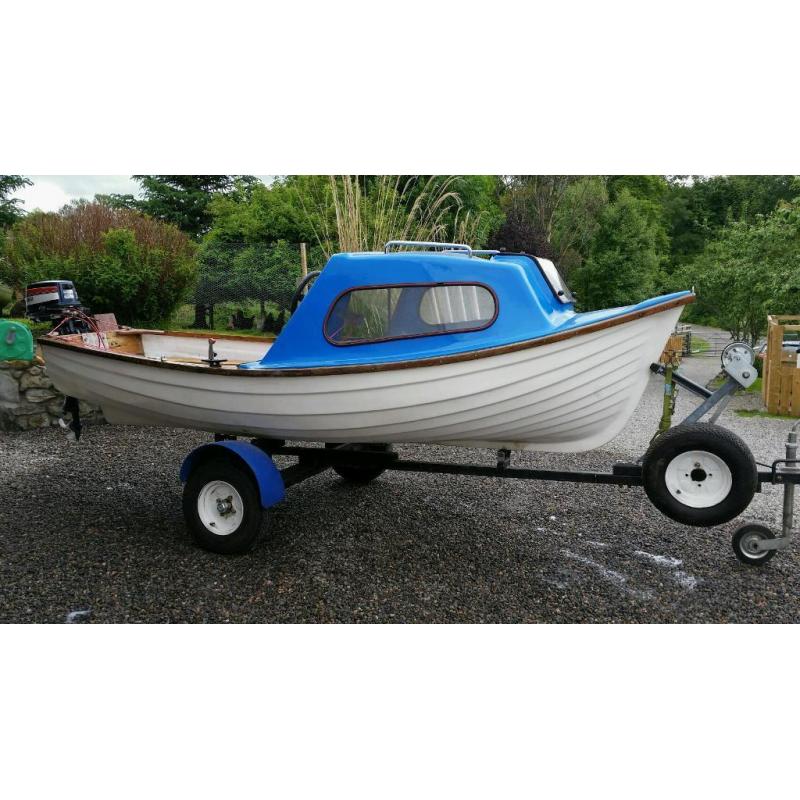 Fishing boat cuddy outboard trailer