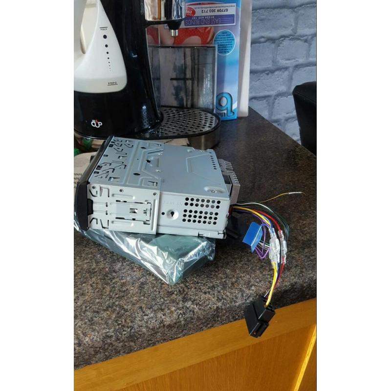 Pioneer USB smartphone cd player