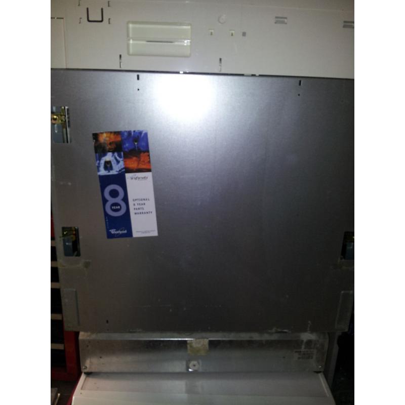 Full size Integrated Dishwasher Whirpool. Delivery availabe:)